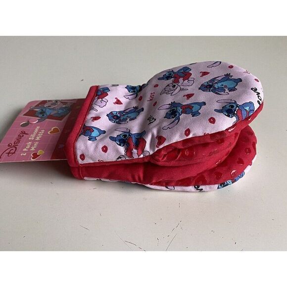 2 Pack Disney Stitch And Angel Valentine's Day Mini Oven Mitts Pink Love Kiss - Picture 14 of 14